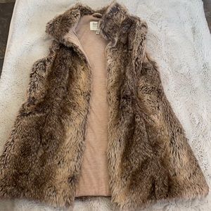 BERSHKA Faux Fur Vest